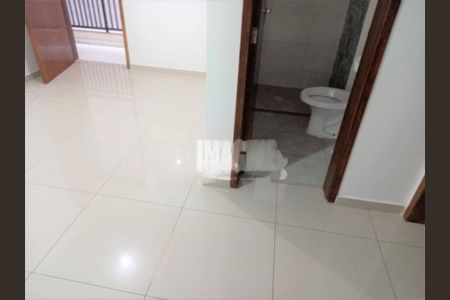 Apartamento para alugar com 2 quartos, 40m² em Vila Nhocuné, São Paulo