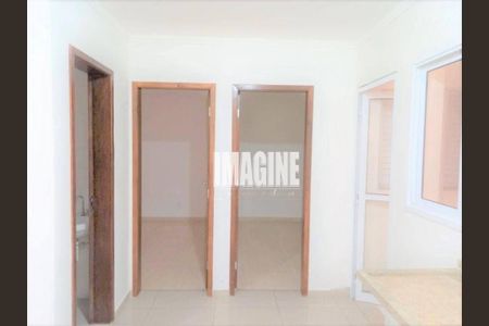 Apartamento para alugar com 40m², 2 quartos e sem vaga