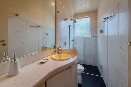 Apartamento à venda com 140m², 4 quartos e 2 vagas