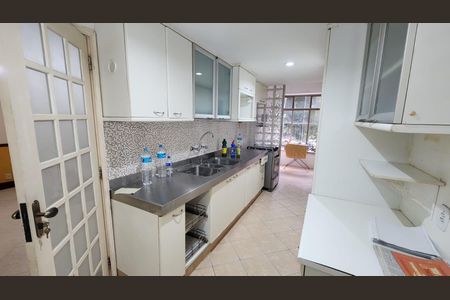 Apartamento à venda com 2 quartos, 93m² em Barra da Tijuca, Rio de Janeiro