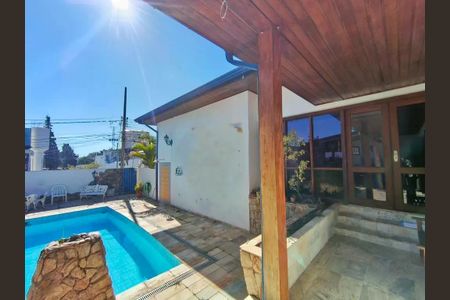 Casa à venda com 4 quartos, 302m² em Jardim Chapadão, Campinas