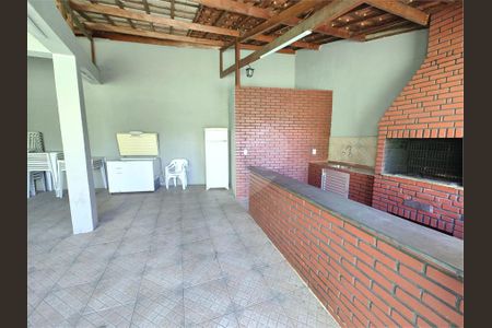 Apartamento à venda com 2 quartos, 59m² em Vila Santa Luzia, Taboão da Serra