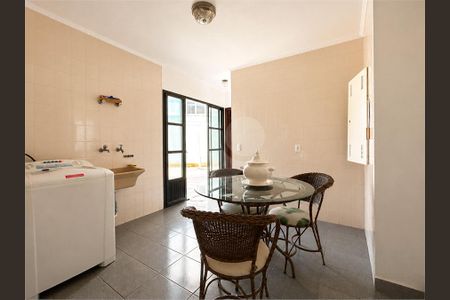 Casa à venda com 5 quartos, 392m² em Interlagos, São Paulo