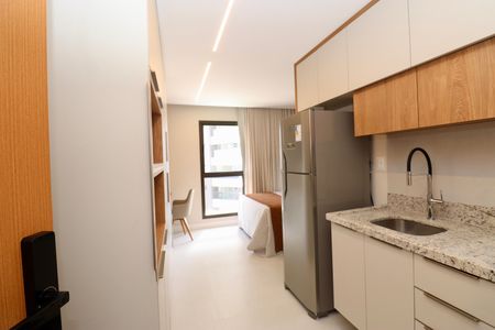 Studio de kitnet/studio para alugar com 1 quarto, 20m² em Caminho das Árvores, Salvador