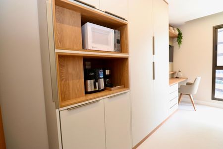 Studio de kitnet/studio para alugar com 1 quarto, 20m² em Caminho das Árvores, Salvador