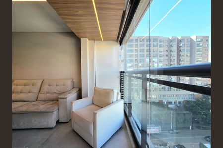 Apartamento à venda com 54m², 2 quartos e 1 vaga Apartamento à venda com 54m², 2 quartos e 1 vagaVaranda