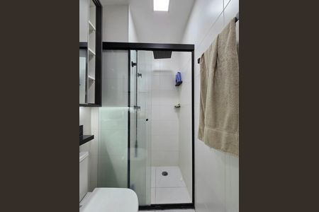 Apartamento à venda com 54m², 2 quartos e 1 vaga Apartamento à venda com 54m², 2 quartos e 1 vagaBanheiro da Suíte