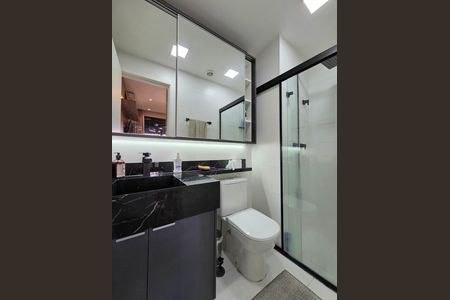 Apartamento à venda com 54m², 2 quartos e 1 vaga Apartamento à venda com 54m², 2 quartos e 1 vagaBanheiro da Suíte