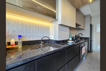 Cozinha de apartamento à venda com 2 quartos, 54m² em Indianópolis, São Paulo