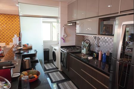 Cozinha de apartamento à venda com 2 quartos, 100m² em Tamboré, Santana de Parnaíba