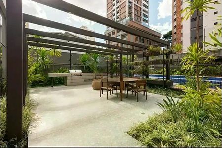 Apartamento à venda com 2 quartos, 117m² em Indianópolis, São Paulo
