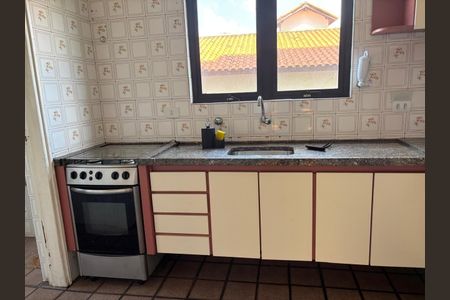 Apartamento à venda com 2 quartos, 55m² em Jardim Peri Peri, São Paulo