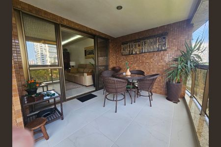 Apartamento à venda com 4 quartos, 150m² em Barra da Tijuca, Rio de Janeiro