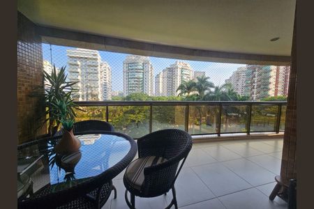Apartamento à venda com 150m², 4 quartos e 2 vagas