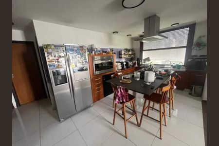 Apartamento à venda com 3 quartos, 115m² em Copacabana, Rio de Janeiro