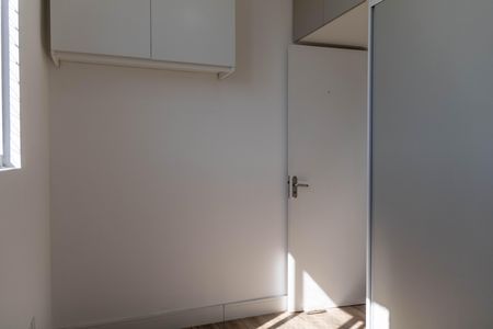 Quarto 2 de apartamento para alugar com 2 quartos, 50m² em Palmeiras, Belo Horizonte