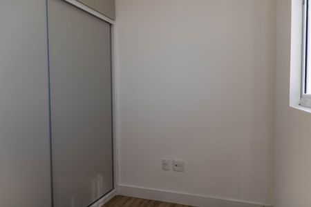 Quarto 2 de apartamento para alugar com 2 quartos, 50m² em Palmeiras, Belo Horizonte