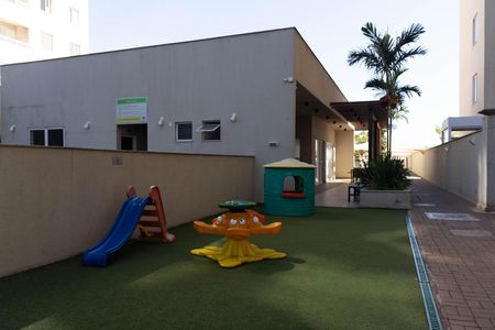 Apartamento para alugar com 50m², 2 quartos e 1 vaga Apartamento para alugar com 50m², 2 quartos e 1 vagaÁrea comum - Playground