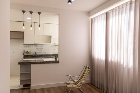 Sala de apartamento para alugar com 2 quartos, 50m² em Palmeiras, Belo Horizonte