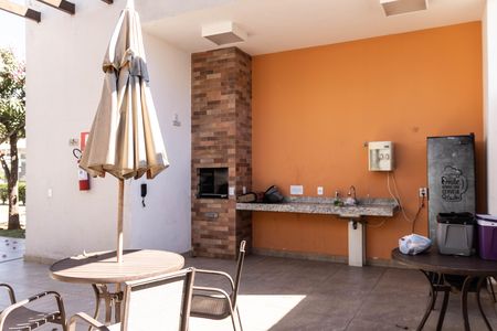 Apartamento para alugar com 50m², 2 quartos e 1 vaga Apartamento para alugar com 50m², 2 quartos e 1 vagaÁrea comum - Churrasqueira