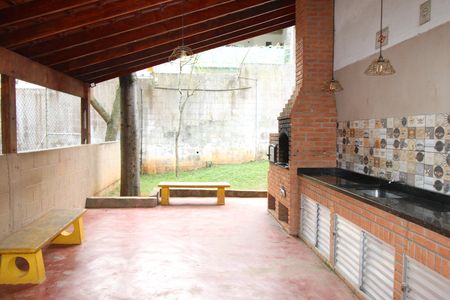 Apartamento à venda com 44m², 2 quartos e sem vagaÁrea comum