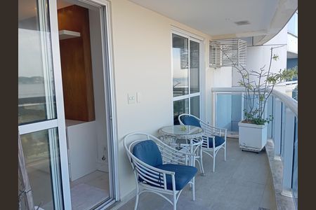 Apartamento para alugar com 78m², 2 quartos e 2 vagas Apartamento para alugar com 78m², 2 quartos e 2 vagasVaranda