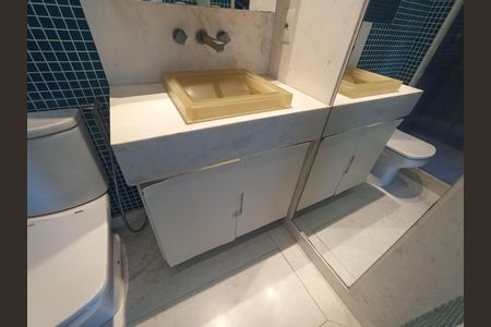 Apartamento para alugar com 78m², 2 quartos e 2 vagas Apartamento para alugar com 78m², 2 quartos e 2 vagasBanheiro suite