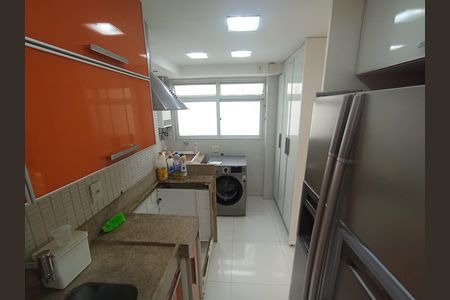 Apartamento para alugar com 78m², 2 quartos e 2 vagas Apartamento para alugar com 78m², 2 quartos e 2 vagasCozinha