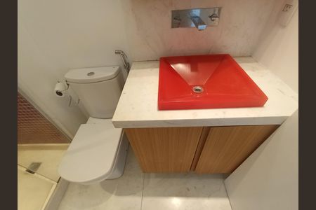 Apartamento para alugar com 78m², 2 quartos e 2 vagas Apartamento para alugar com 78m², 2 quartos e 2 vagasBanheiro