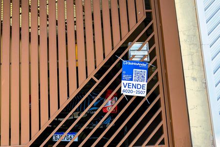 Casa à venda com 80m², 2 quartos e 2 vagas