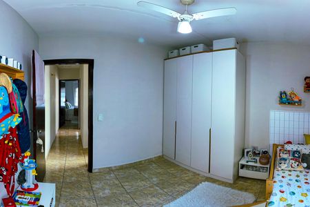 Casa à venda com 80m², 2 quartos e 2 vagas