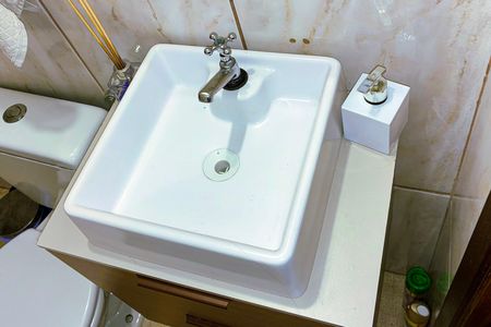 Casa à venda com 80m², 2 quartos e 2 vagas