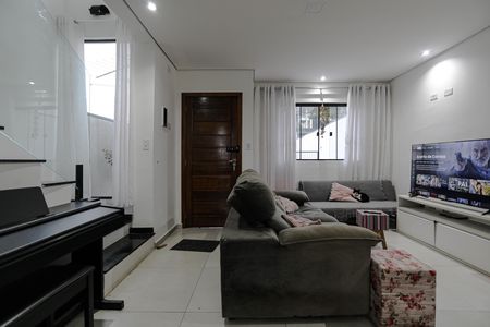 Casa para alugar com 188m², 3 quartos e 2 vagas Casa para alugar com 188m², 3 quartos e 2 vagasSala