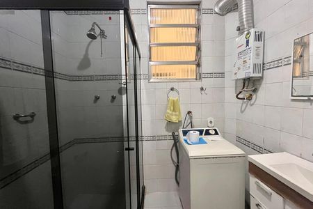 Apartamento à venda com 80m², 2 quartos e sem vaga Apartamento à venda com 80m², 2 quartos e sem vagaBanheiro