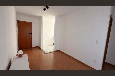 Apartamento para alugar com 45m², 2 quartos e 1 vaga Apartamento para alugar com 45m², 2 quartos e 1 vagaSala