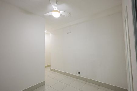 Apartamento para alugar com 65m², 3 quartos e 2 vagas Apartamento para alugar com 65m², 3 quartos e 2 vagasSuite