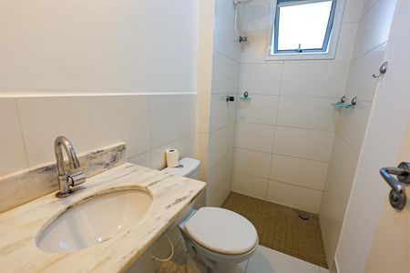 Apartamento para alugar com 65m², 3 quartos e 2 vagas Apartamento para alugar com 65m², 3 quartos e 2 vagasBanheiro