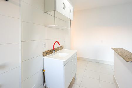 Apartamento para alugar com 65m², 3 quartos e 2 vagas Apartamento para alugar com 65m², 3 quartos e 2 vagasCozinha e Área de Serviço
