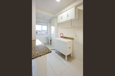 Cozinha de apartamento para alugar com 3 quartos, 65m² em Jardim Santiago, Indaiatuba