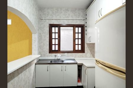 Cozinha de casa para alugar com 1 quarto, 35m² em Chácara Califórnia, São Paulo