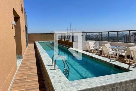 Apartamento à venda com 117m², 2 quartos e 2 vagasÁrea comum - Piscina