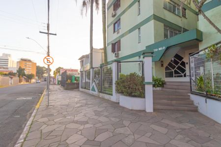 Vista da Rua de apartamento à venda com 2 quartos, 115m² em Centro, Canoas