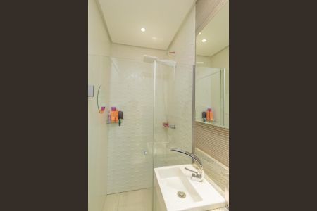 Apartamento para alugar com 115m², 2 quartos e 1 vaga Apartamento para alugar com 115m², 2 quartos e 1 vagaBanheiro da suíte