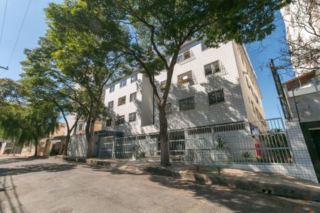 Apartamento para alugar com 69m², 2 quartos e 1 vaga