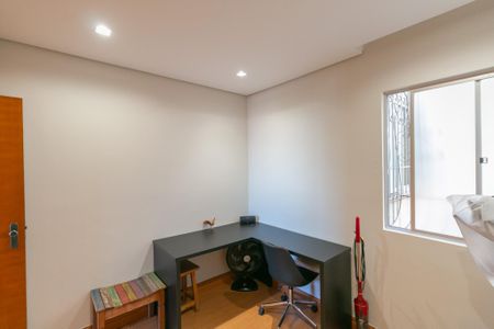 Apartamento para alugar com 69m², 2 quartos e 1 vaga