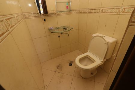 Casa à venda com 213m², 3 quartos e 2 vagasLavabo