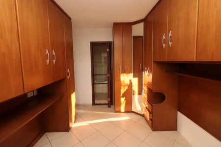 Casa à venda com 213m², 3 quartos e 2 vagasSuíte 