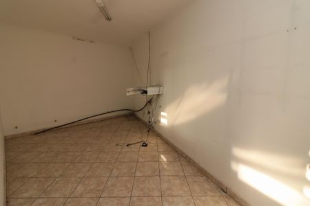 Casa à venda com 213m², 3 quartos e 2 vagasQuarto 2
