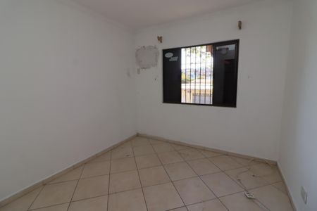Casa à venda com 213m², 3 quartos e 2 vagasQuarto 