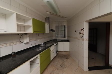 Casa à venda com 213m², 3 quartos e 2 vagasCozinha
